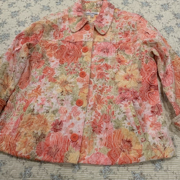 Rebecca Malone Women’s Jacket Size M Like NEW 3/4 Sleeve Pastel colors Button up - Picture 6 of 8